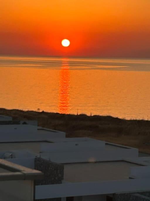 Penthouse Med Privat Saltvannsbasseng Pa Esentepe Beach キレニア エクステリア 写真