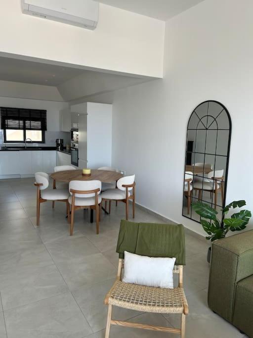 Penthouse Med Privat Saltvannsbasseng Pa Esentepe Beach キレニア エクステリア 写真