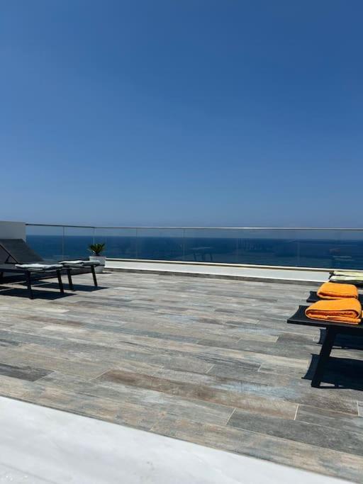 Penthouse Med Privat Saltvannsbasseng Pa Esentepe Beach キレニア エクステリア 写真